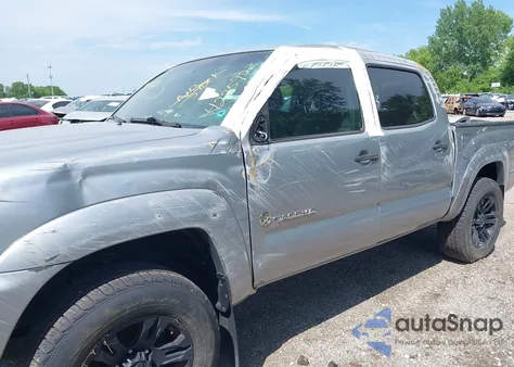 2015 Toyota Tacoma Prerunner V6 from USA, damaged, VIN 3TMJU4GN9FM179890